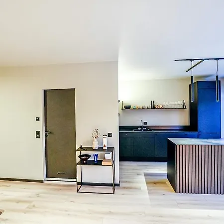 Amazing Total Renovated Near Centrum Τρόμσο