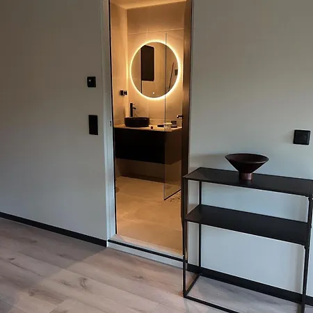 Amazing Total Renovated Near Centrum *