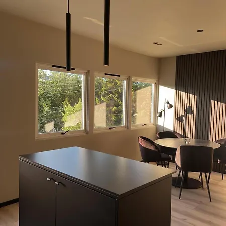 Amazing Total Renovated Near Centrum Apartment